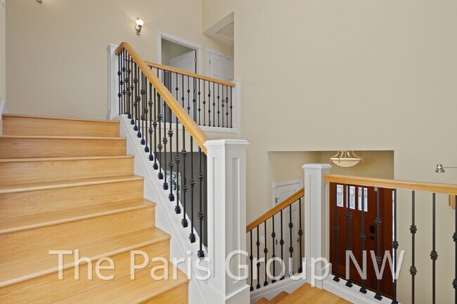 Building Photo - Picturesque Seattle Craftsman in a Private Bryn Mawr Enclave *Amazing Views *Central A/C *Tons of...