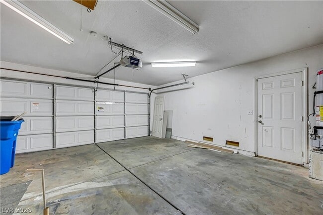 Building Photo - 7213 Elite Ct