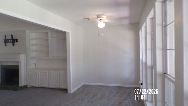 Building Photo - Fantastic home located in Wyatt Acres
