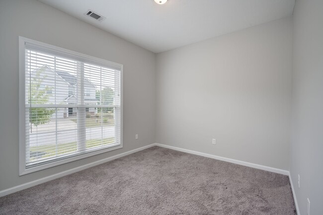 Building Photo - 311 Koweta Way