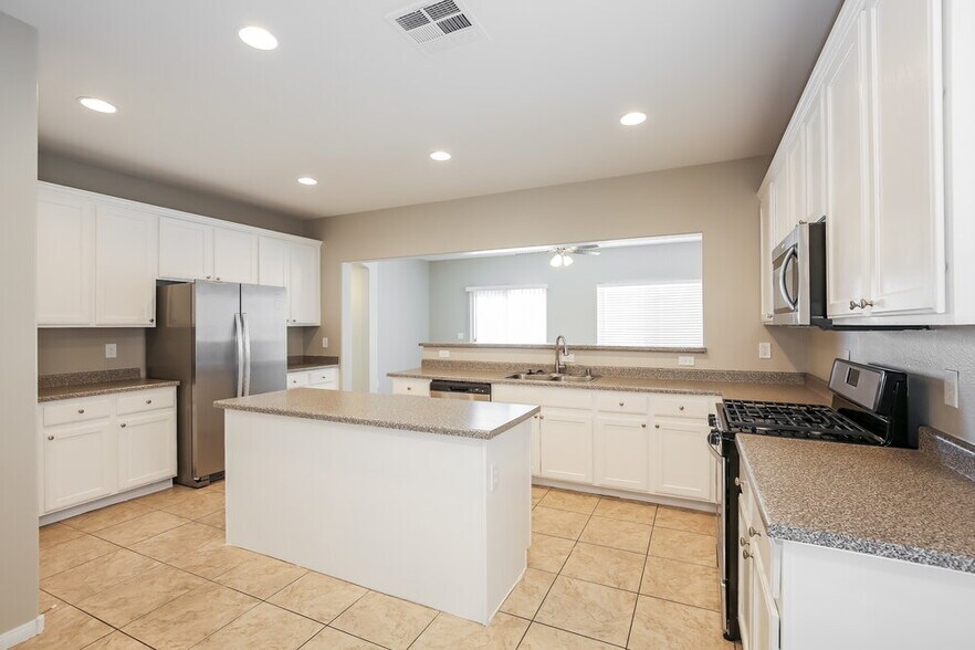 Building Photo - 6217 Boulder Rise St