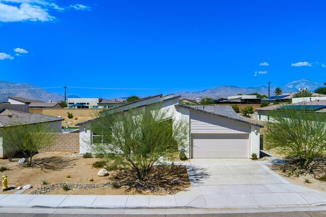 Building Photo - 12613 Sylvanus Dr