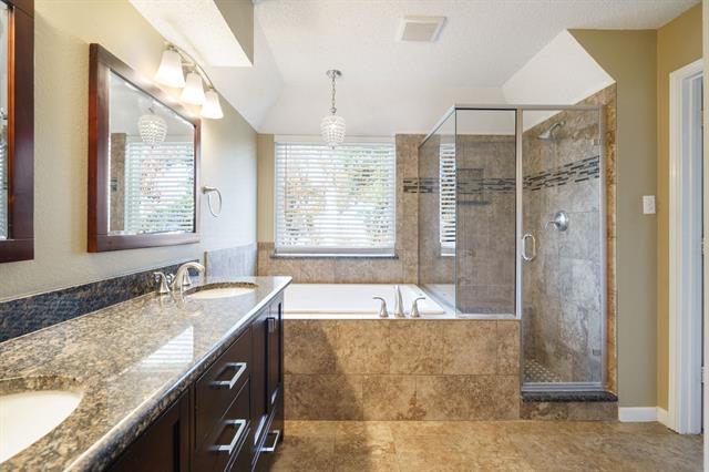 Building Photo - 2213 Heatherton Pl