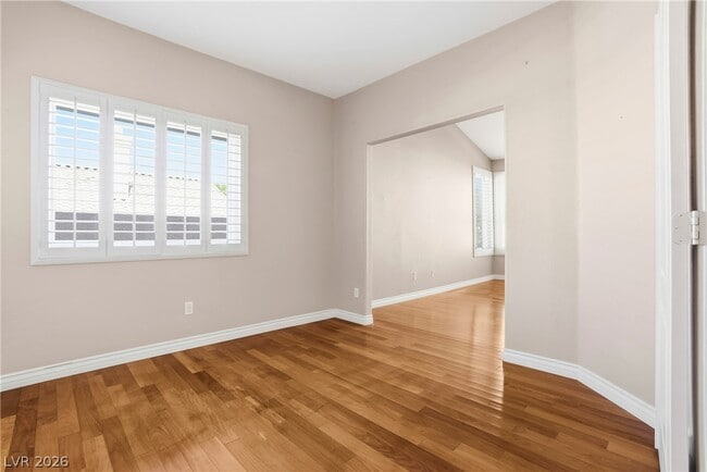 Building Photo - 2870 Deerwood Ct