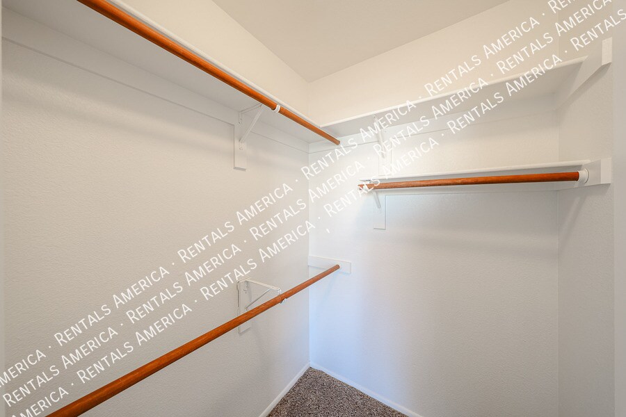 Building Photo - 7008 E Gold Dust Ave