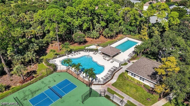 Building Photo - 1015 Tivoli Ln