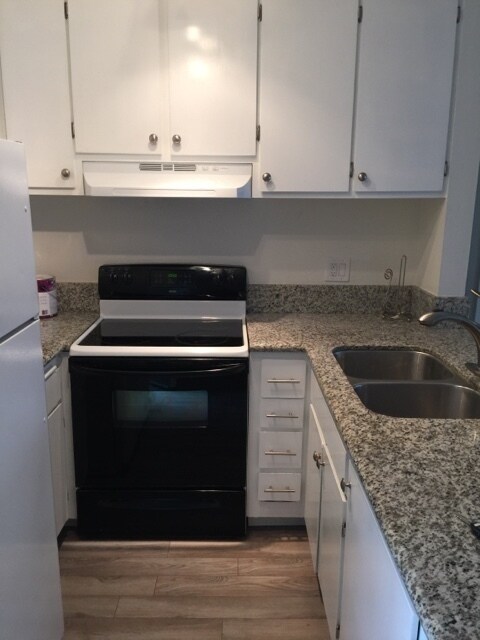 Building Photo - 4060 Huerfano Ave