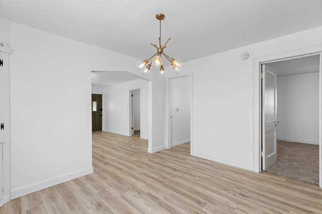 Building Photo - Updated three bedroom home