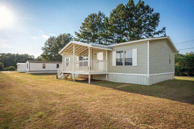Building Photo - 144 Katie Eubanks Rd