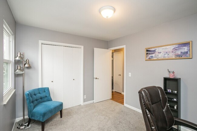 Building Photo - 1464 Autumn Knoll Rd