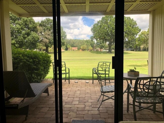 Building Photo - 29129 Bay Hollow Dr