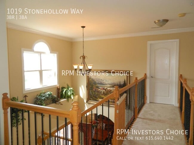 Building Photo - 1019 Stonehollow Way