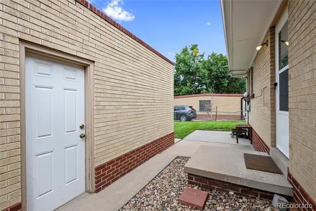 Building Photo - 2515 S Humboldt St