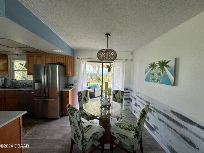 Building Photo - 12 Ocean Crest Dr