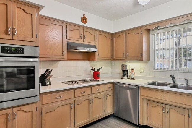 Building Photo - 2619 Clipper Ship Way