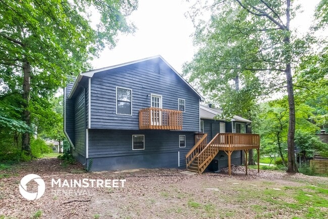 Building Photo - 2680 Robin Way Ct SW