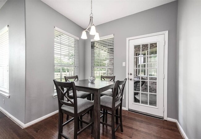 Building Photo - 3403 E Cedar Hollow Dr