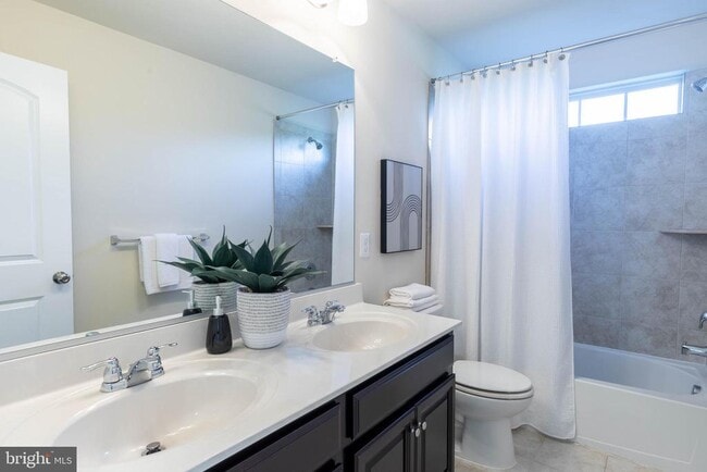 Building Photo - 4340 Chapel Rd