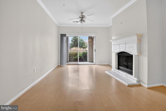 Building Photo - 12905 Centre Park Cir