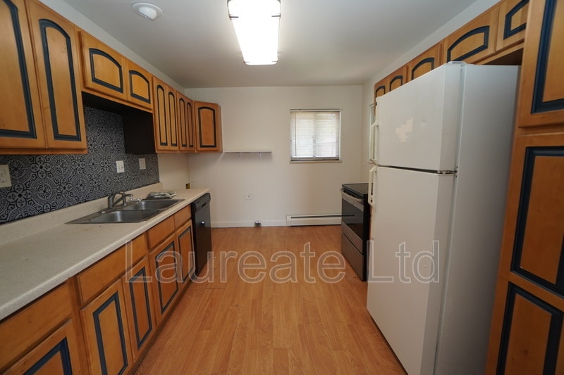 Building Photo - 1345 Quitman St