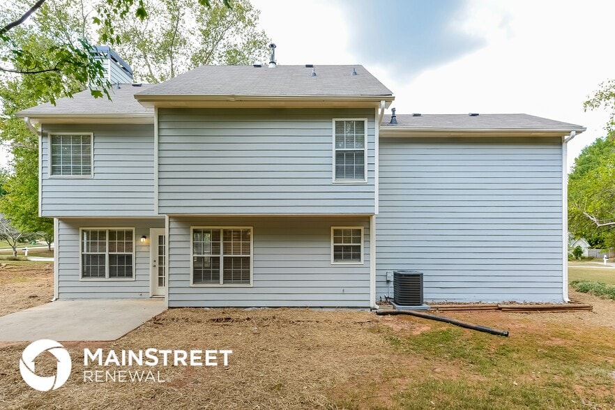 Building Photo - 704 Fieldstream Way