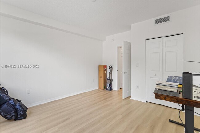 Building Photo - 6851 SW 44th St