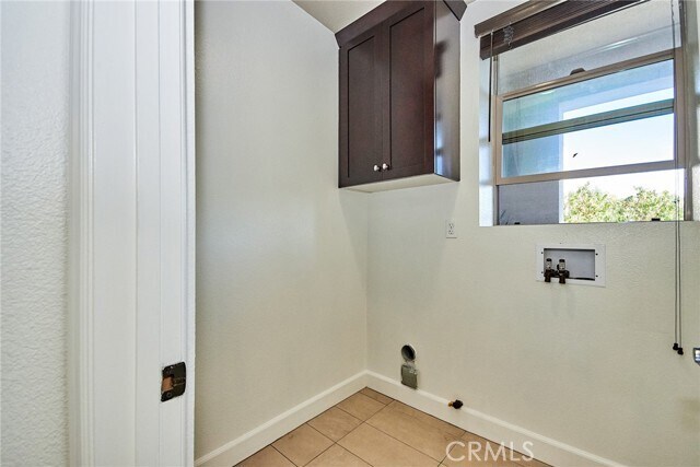 Building Photo - 15 Vantis Dr