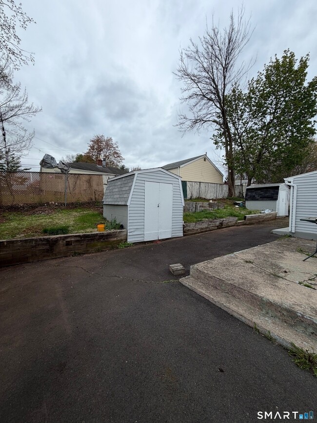 Building Photo - 21 Monte Vista Ave