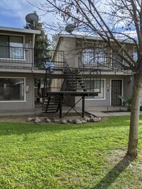 Building Photo - Ready Now! One bedroom apartment home with...