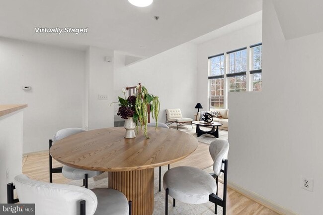 Building Photo - 12250 Open View Ln