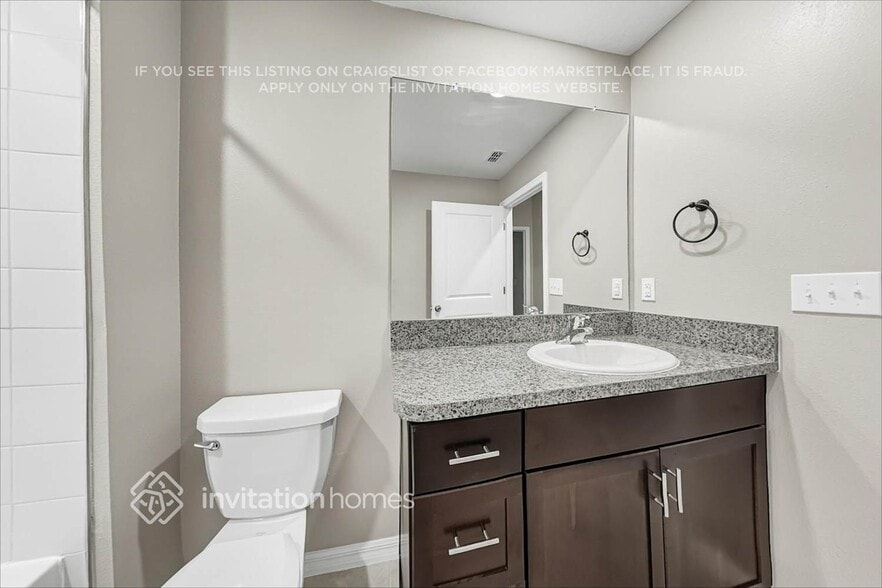 Building Photo - 1569 Blue Rose Dr