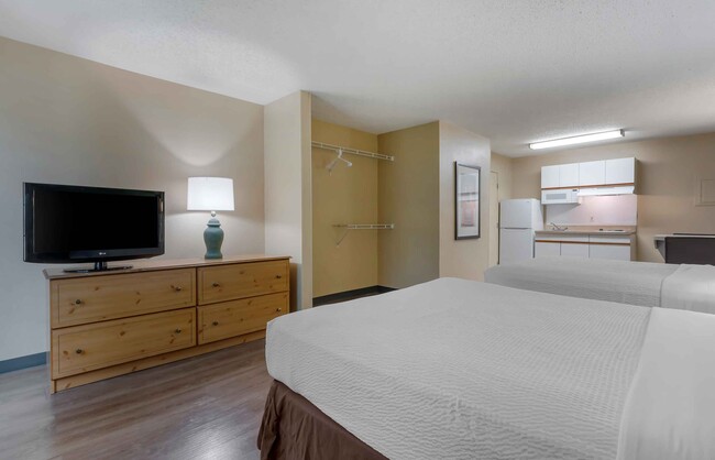 Building Photo - Furnished Studio-Fort Worth - Medical Center