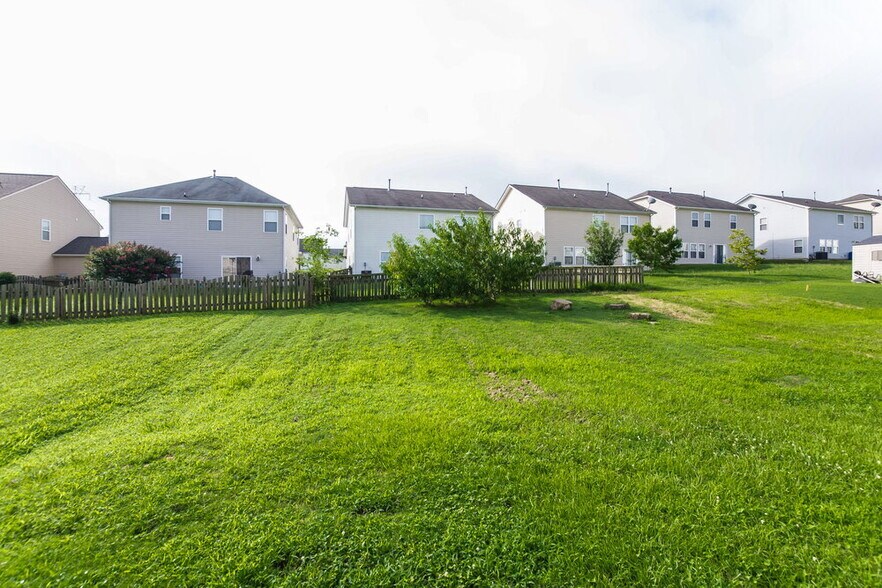 Building Photo - 10615 Gallowgate Ln