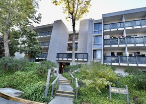 Building Photo - 3604 W Estates Ln