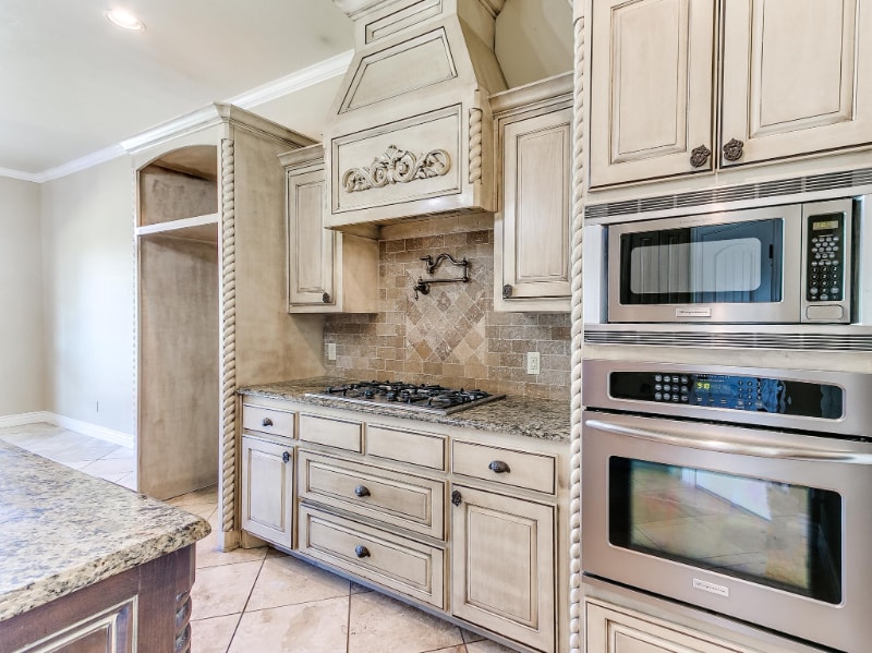 Building Photo - 2525 SE 13th St