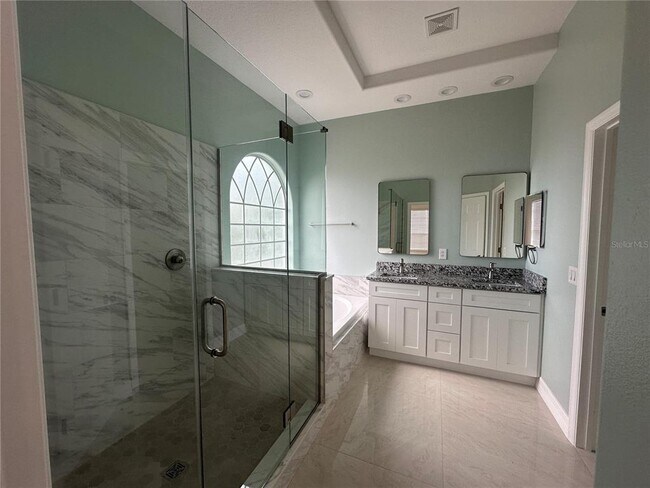 Building Photo - 1907 Cedar Arch Ln