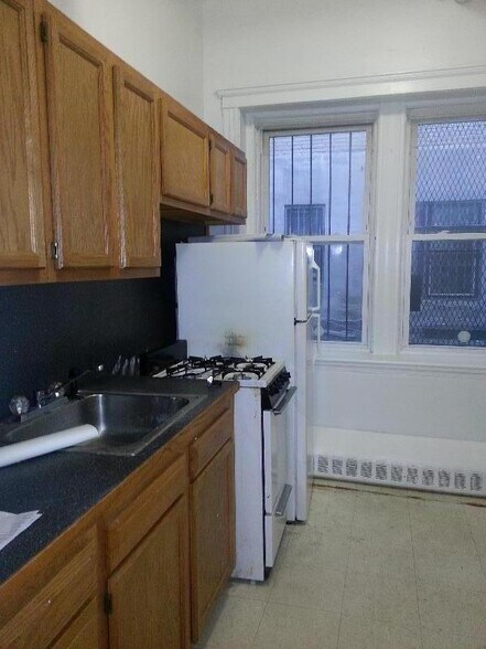 Building Photo - 1690 Commonwealth Ave