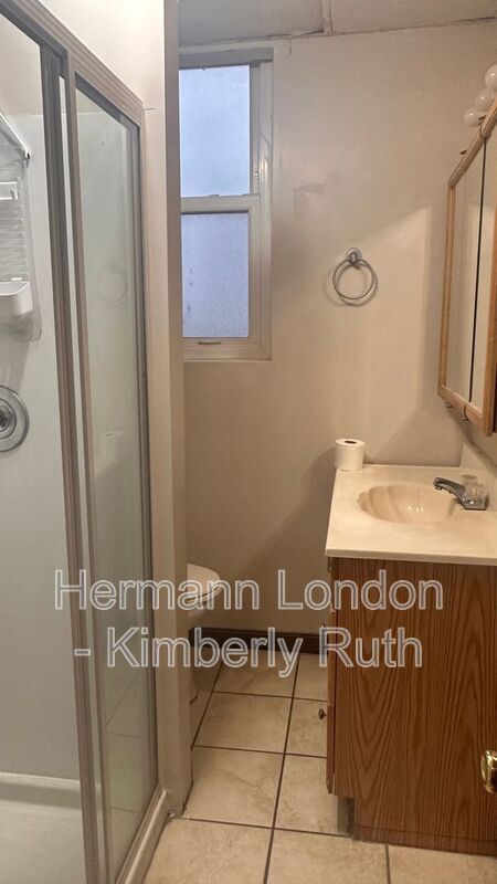 Building Photo - 4668 Rosa Ave