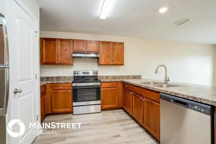 Building Photo - 2043 NW 1st St