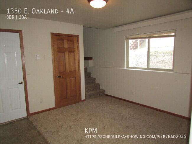 Building Photo - 1350 E. Oakland-#A