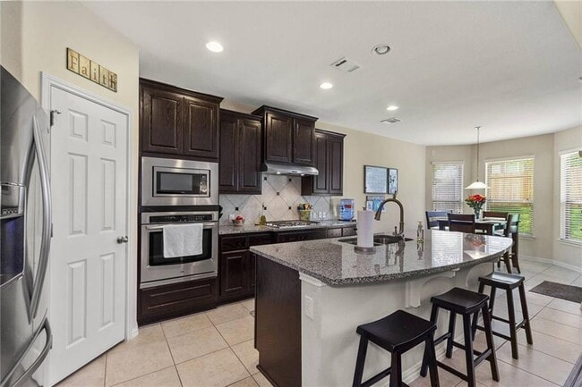 Building Photo - 120 Seminole Canyon Dr