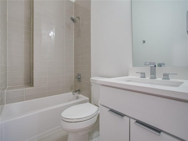 Building Photo - 5225 Crestfield Pl