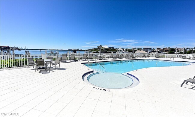 Building Photo - 4975 Bonita Beach Rd SW