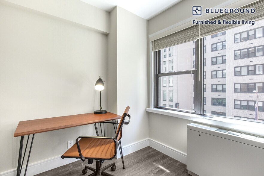 Building Photo - 225 E 63rd St