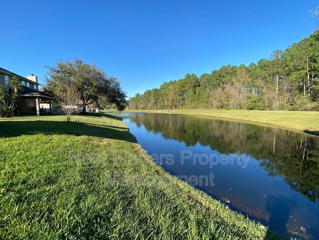 Building Photo - 965 Mineral Creek Dr