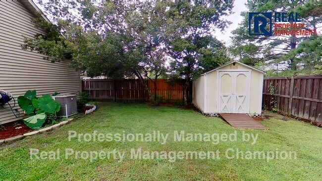 Building Photo - 811 Grathwol Dr