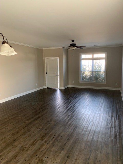 Building Photo - 2213 Remington Ct