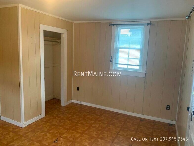 Building Photo - 53 Parker St