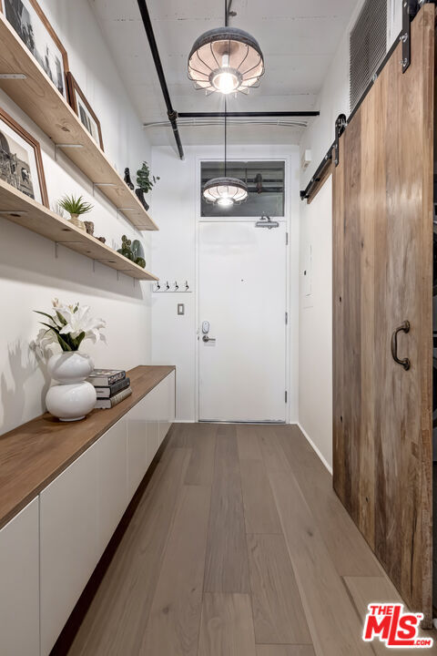 Building Photo - 200 N San Fernando Rd