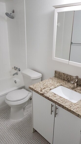 Building Photo - 7787 SW 86th St